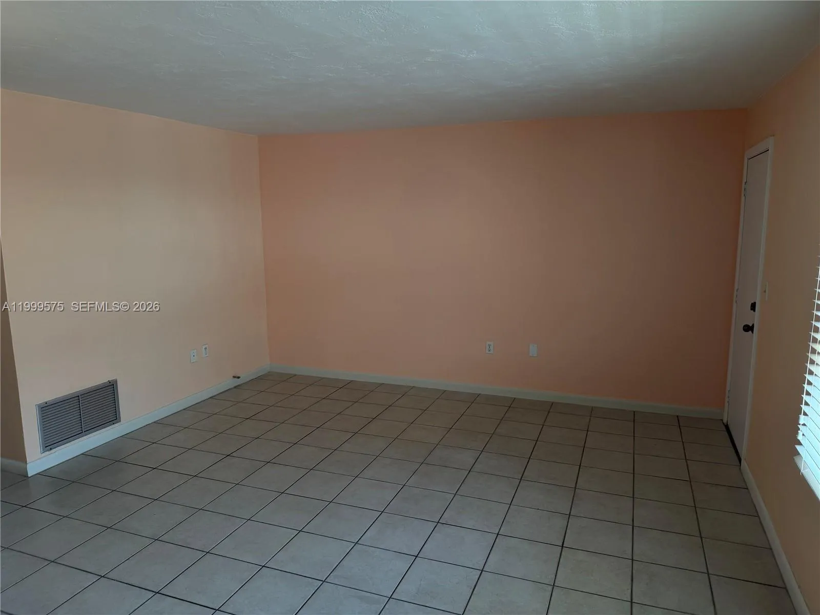 3881 W Flagler St 318, Miami, Florida 33134, Miami, Florida 33134, 2 Bedrooms Bedrooms, ,1 BathroomBathrooms,Residential,For Sale,3881 W Flagler St 318, Miami, Florida 33134,A11999575