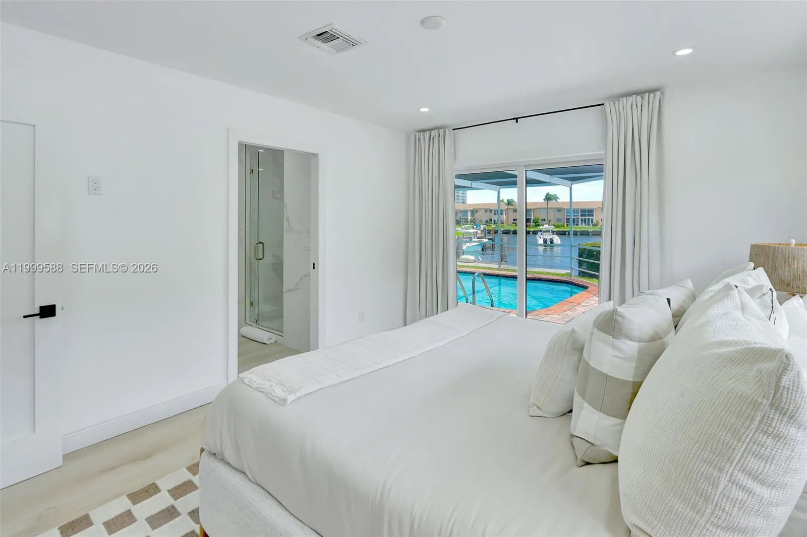 1050 Se 5th Ct, Pompano Beach, Florida 33060, Pompano Beach, Florida 33060, 4 Bedrooms Bedrooms, ,3 BathroomsBathrooms,Residential,For Sale,1050 Se 5th Ct, Pompano Beach, Florida 33060,A11999588