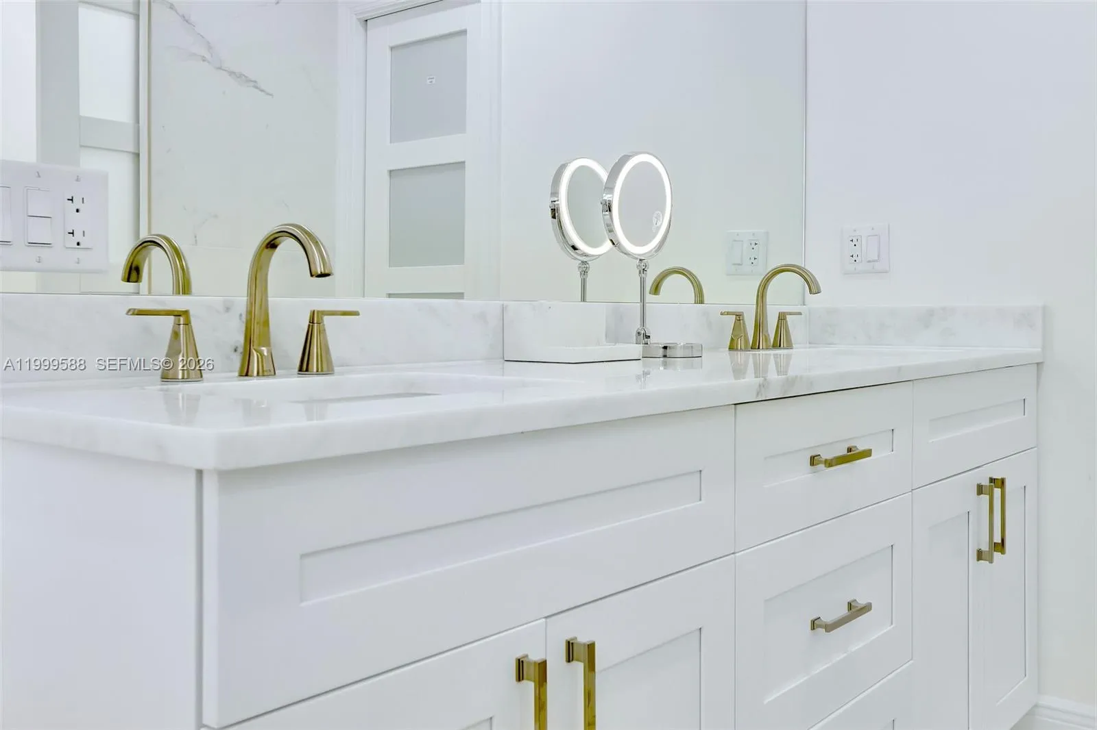 1050 Se 5th Ct, Pompano Beach, Florida 33060, Pompano Beach, Florida 33060, 4 Bedrooms Bedrooms, ,3 BathroomsBathrooms,Residential,For Sale,1050 Se 5th Ct, Pompano Beach, Florida 33060,A11999588