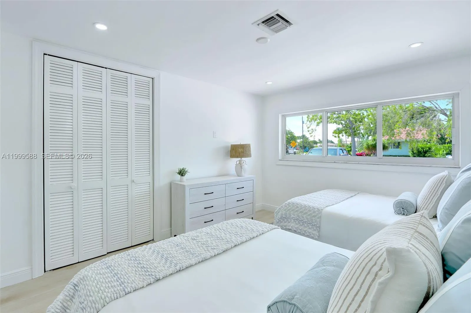 1050 Se 5th Ct, Pompano Beach, Florida 33060, Pompano Beach, Florida 33060, 4 Bedrooms Bedrooms, ,3 BathroomsBathrooms,Residential,For Sale,1050 Se 5th Ct, Pompano Beach, Florida 33060,A11999588