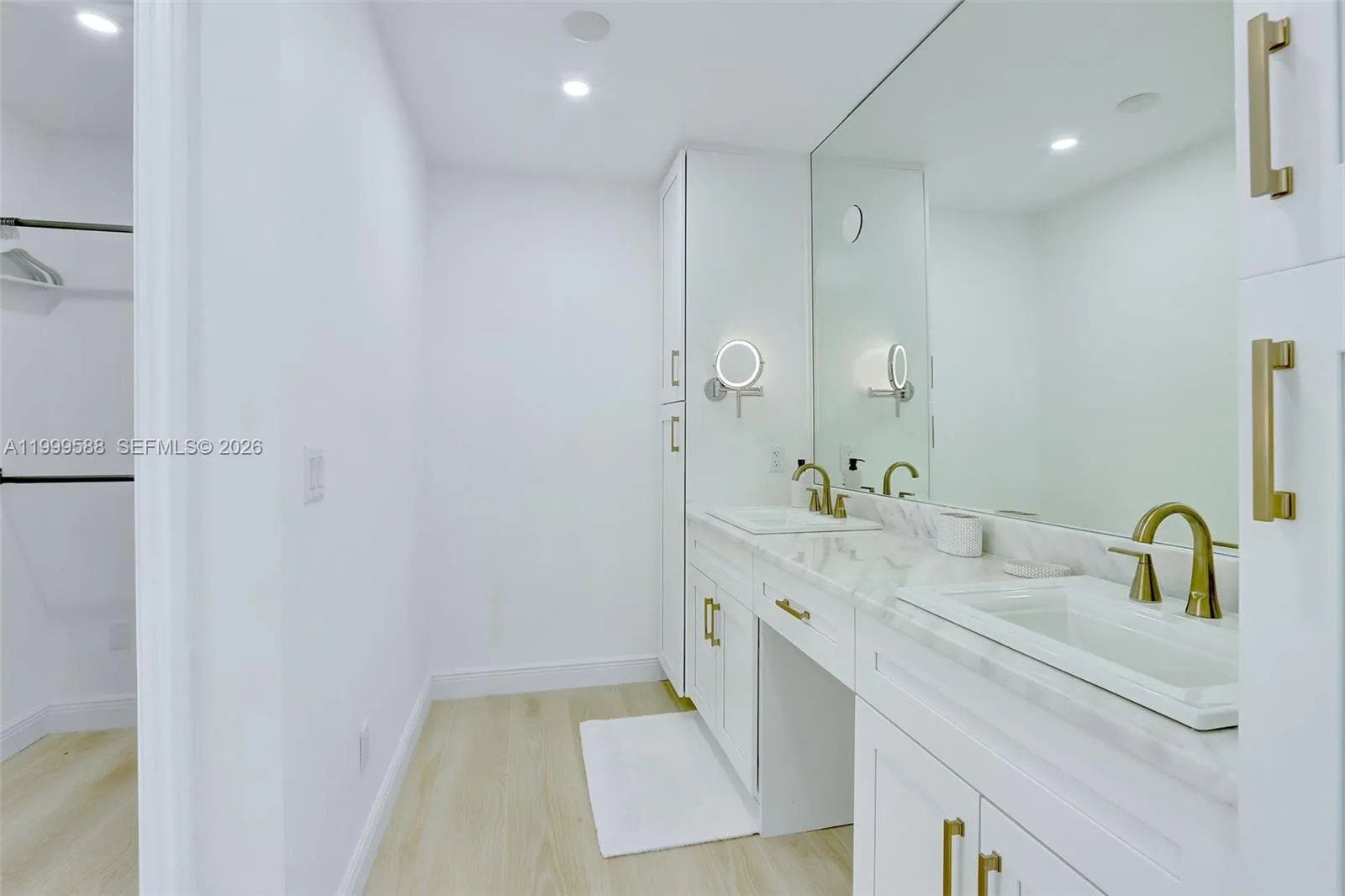 1050 Se 5th Ct, Pompano Beach, Florida 33060, Pompano Beach, Florida 33060, 4 Bedrooms Bedrooms, ,3 BathroomsBathrooms,Residential,For Sale,1050 Se 5th Ct, Pompano Beach, Florida 33060,A11999588