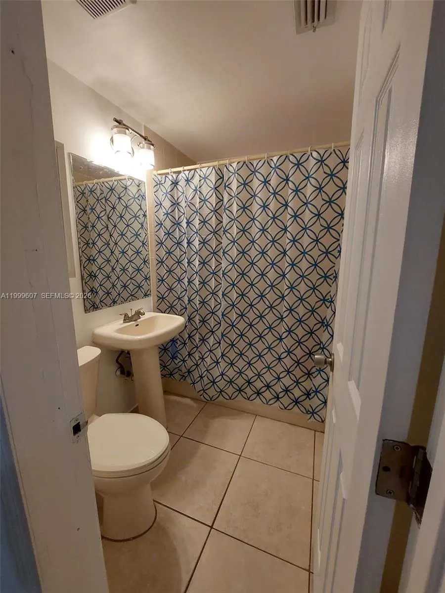9841 Sw 48th St 1, Miami, Florida 33165, Miami, Florida 33165, 2 Bedrooms Bedrooms, ,1 BathroomBathrooms,Residential Lease,For Rent,9841 Sw 48th St 1, Miami, Florida 33165,A11999607