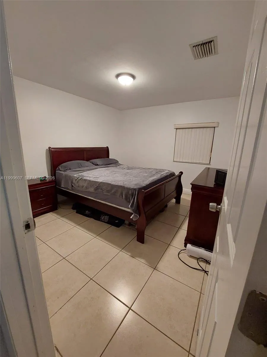 9841 Sw 48th St 1, Miami, Florida 33165, Miami, Florida 33165, 2 Bedrooms Bedrooms, ,1 BathroomBathrooms,Residential Lease,For Rent,9841 Sw 48th St 1, Miami, Florida 33165,A11999607