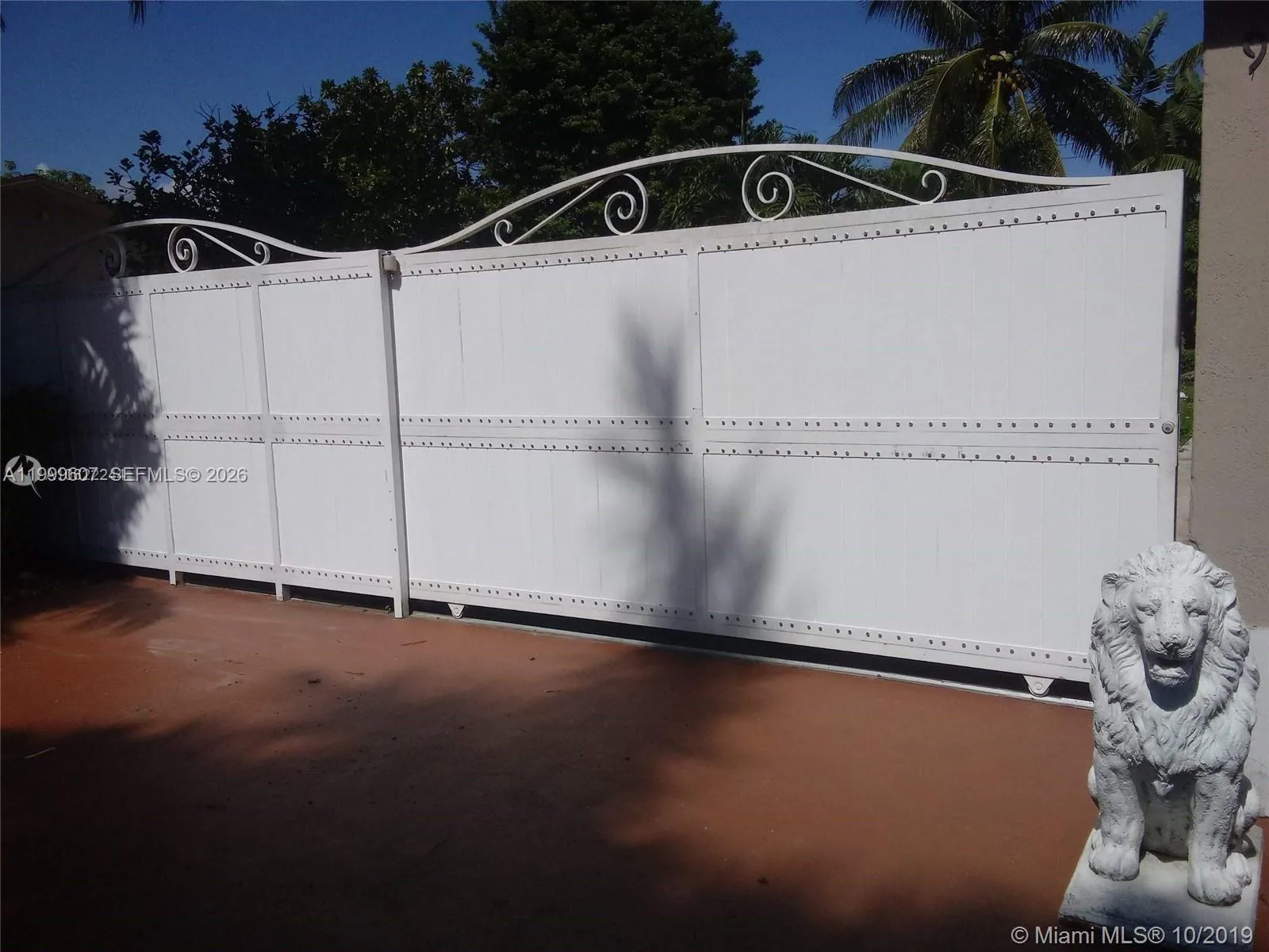 9841 Sw 48th St 1, Miami, Florida 33165, Miami, Florida 33165, 2 Bedrooms Bedrooms, ,1 BathroomBathrooms,Residential Lease,For Rent,9841 Sw 48th St 1, Miami, Florida 33165,A11999607