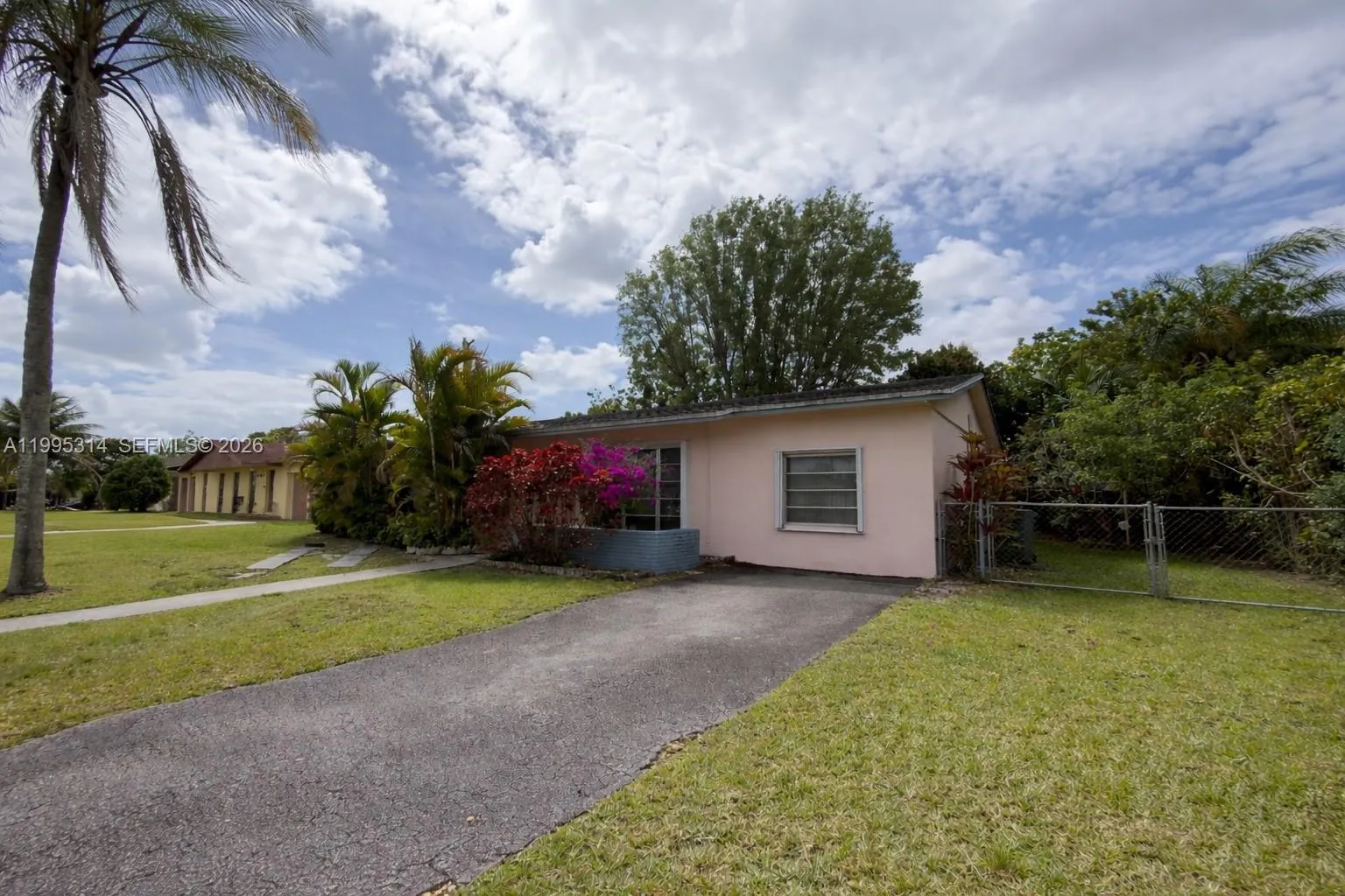 11110 Sw 153rd St, Miami, Florida 33157, Miami, Florida 33157, 3 Bedrooms Bedrooms, ,2 BathroomsBathrooms,Residential,For Sale,11110 Sw 153rd St, Miami, Florida 33157,A11995314