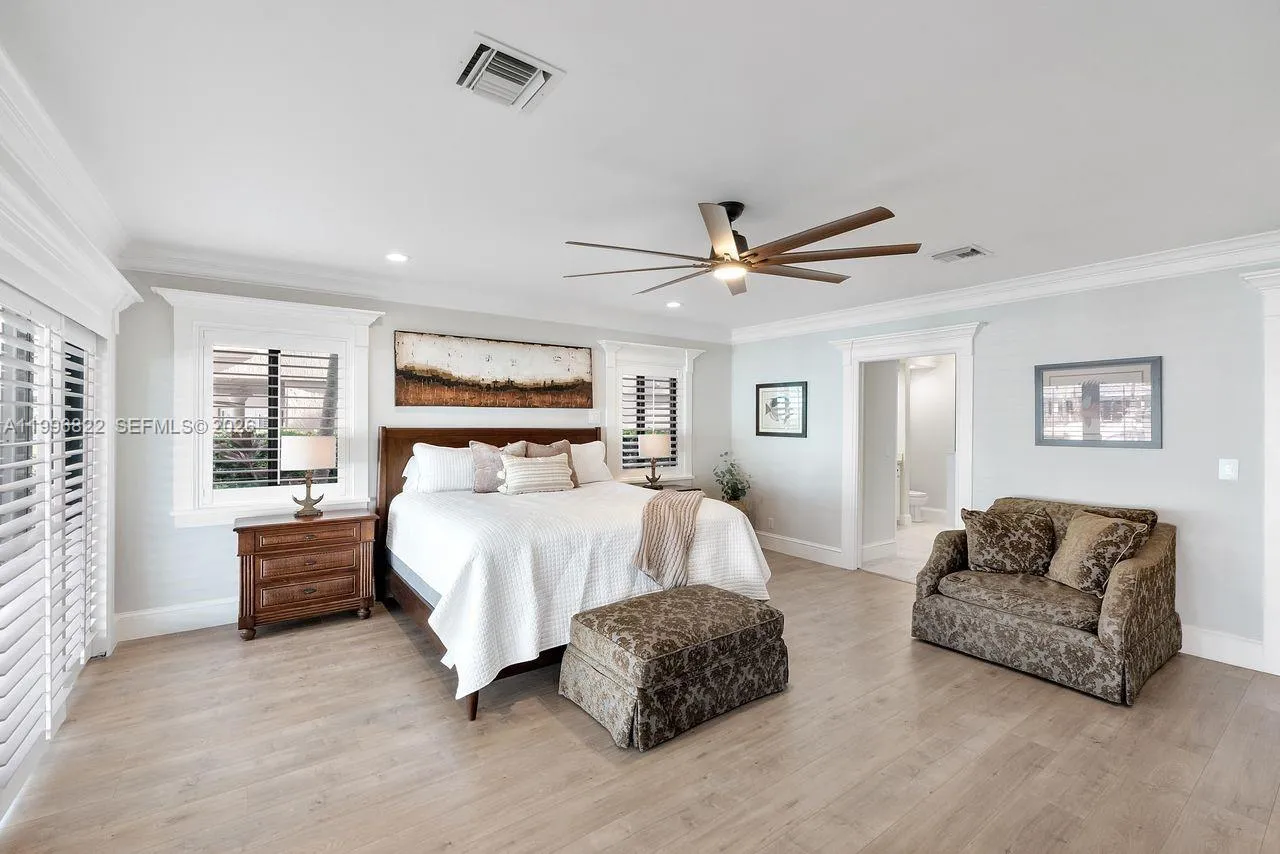 3333 Ne 30th Ave, Lighthouse Point, Florida 33064, Lighthouse Point, Florida 33064, 5 Bedrooms Bedrooms, 8 Rooms Rooms,5 BathroomsBathrooms,Residential,For Sale,3333 Ne 30th Ave, Lighthouse Point, Florida 33064,A11996822