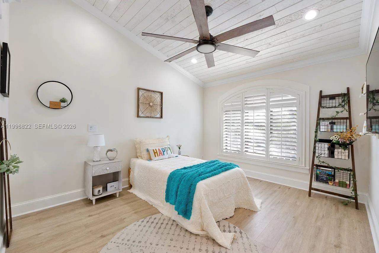 3333 Ne 30th Ave, Lighthouse Point, Florida 33064, Lighthouse Point, Florida 33064, 5 Bedrooms Bedrooms, 8 Rooms Rooms,5 BathroomsBathrooms,Residential,For Sale,3333 Ne 30th Ave, Lighthouse Point, Florida 33064,A11996822