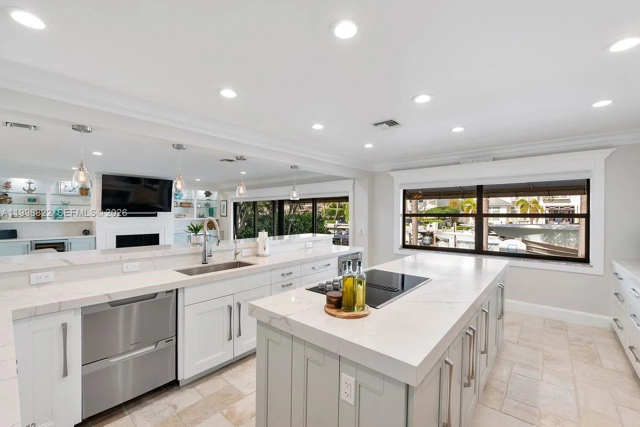 3333 Ne 30th Ave, Lighthouse Point, Florida 33064, Lighthouse Point, Florida 33064, 5 Bedrooms Bedrooms, 8 Rooms Rooms,5 BathroomsBathrooms,Residential,For Sale,3333 Ne 30th Ave, Lighthouse Point, Florida 33064,A11996822