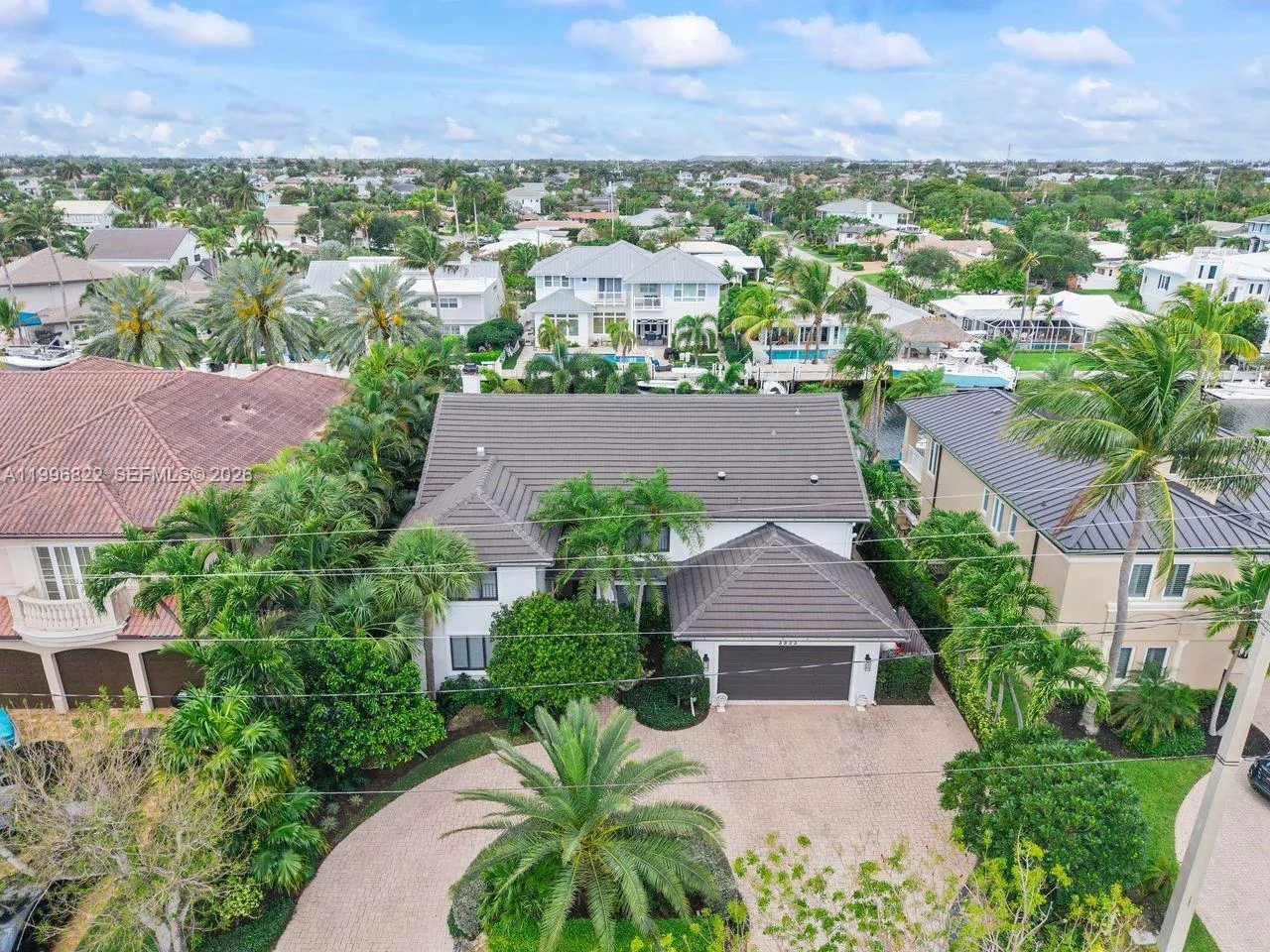 3333 Ne 30th Ave, Lighthouse Point, Florida 33064, Lighthouse Point, Florida 33064, 5 Bedrooms Bedrooms, 8 Rooms Rooms,5 BathroomsBathrooms,Residential,For Sale,3333 Ne 30th Ave, Lighthouse Point, Florida 33064,A11996822