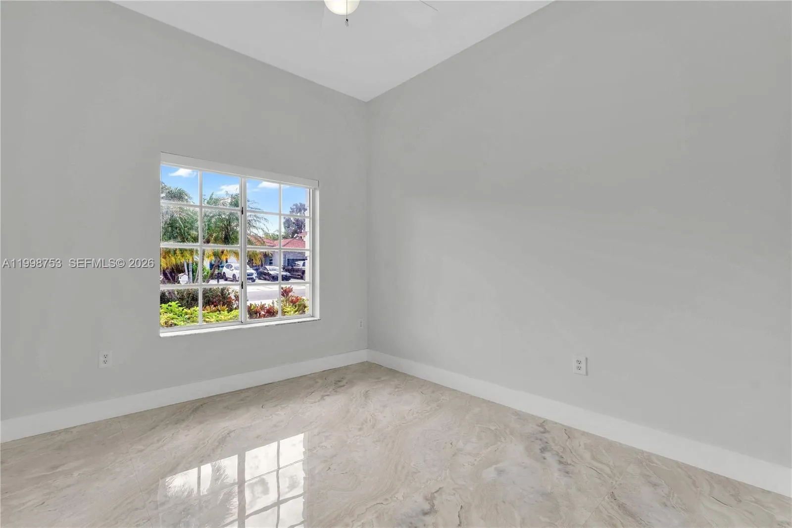 14130 Sw 160th Ct, Miami, Florida 33196, Miami, Florida 33196, 3 Bedrooms Bedrooms, ,2 BathroomsBathrooms,Residential Lease,For Rent,14130 Sw 160th Ct, Miami, Florida 33196,A11998753