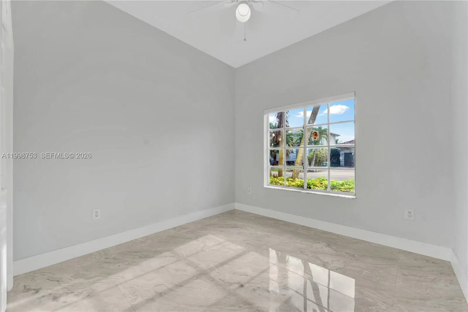 14130 Sw 160th Ct, Miami, Florida 33196, Miami, Florida 33196, 3 Bedrooms Bedrooms, ,2 BathroomsBathrooms,Residential Lease,For Rent,14130 Sw 160th Ct, Miami, Florida 33196,A11998753