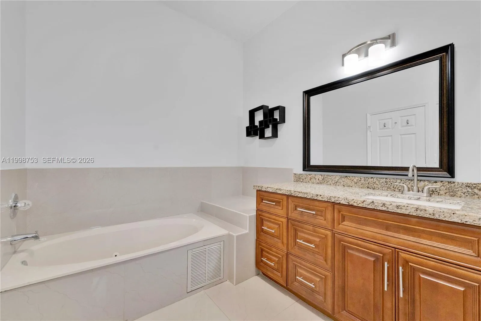 14130 Sw 160th Ct, Miami, Florida 33196, Miami, Florida 33196, 3 Bedrooms Bedrooms, ,2 BathroomsBathrooms,Residential Lease,For Rent,14130 Sw 160th Ct, Miami, Florida 33196,A11998753