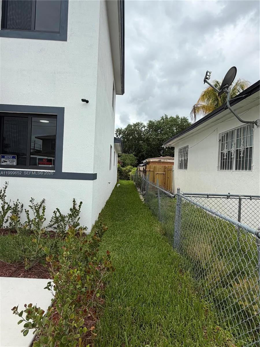 8034 Nw 14 Pl 8034, Miami, Florida 33147, Miami, Florida 33147, 3 Bedrooms Bedrooms, ,3 BathroomsBathrooms,Residential Lease,For Rent,8034 Nw 14 Pl 8034, Miami, Florida 33147,A11999652