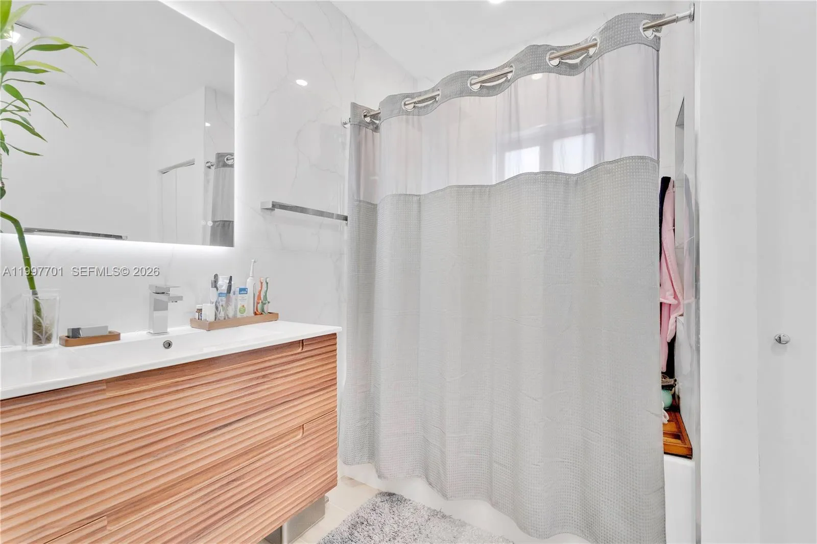 1089 Ne 110th St, Miami, Florida 33161, Miami, Florida 33161, 4 Bedrooms Bedrooms, ,3 BathroomsBathrooms,Residential Lease,For Rent,1089 Ne 110th St, Miami, Florida 33161,A11997701