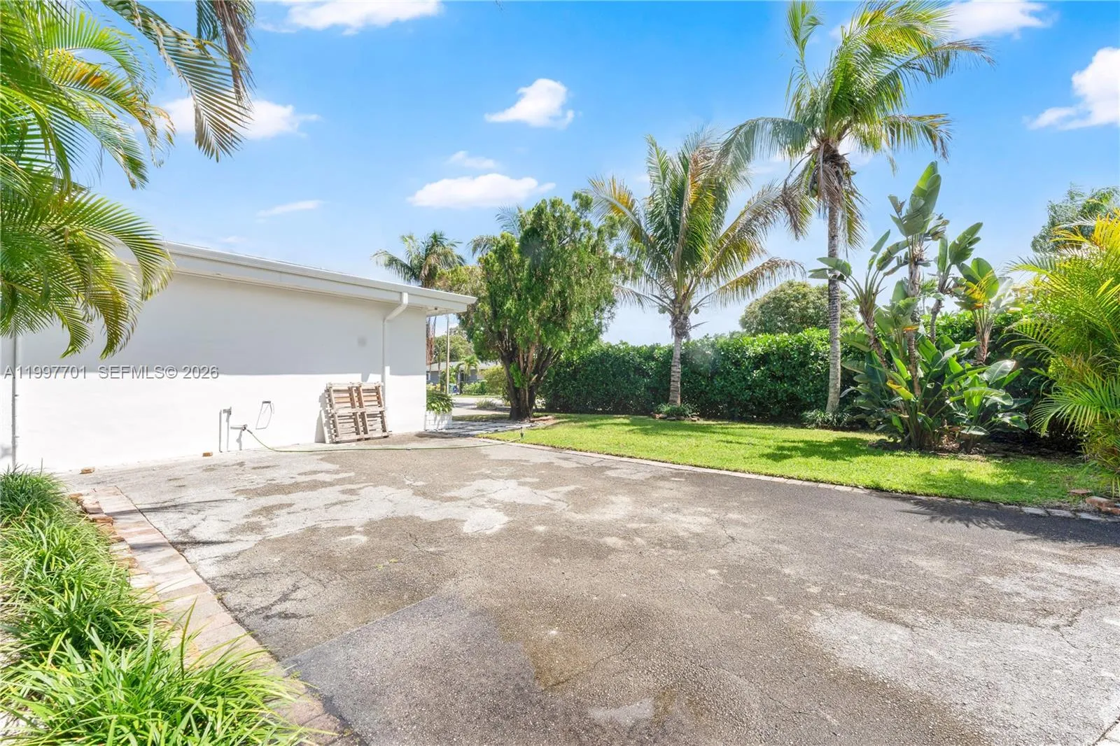1089 Ne 110th St, Miami, Florida 33161, Miami, Florida 33161, 4 Bedrooms Bedrooms, ,3 BathroomsBathrooms,Residential Lease,For Rent,1089 Ne 110th St, Miami, Florida 33161,A11997701