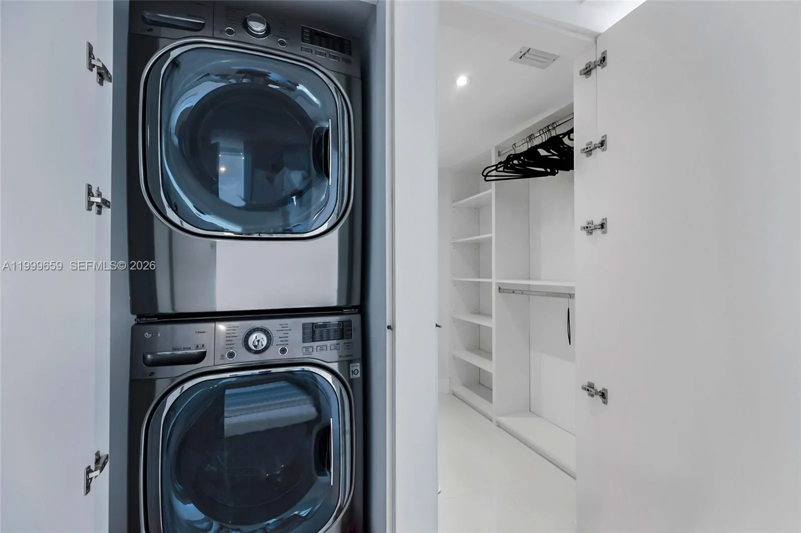 6301 Collins Ave 2103, Miami Beach, Florida 33141, Miami Beach, Florida 33141, 2 Bedrooms Bedrooms, ,2 BathroomsBathrooms,Residential Lease,For Rent,6301 Collins Ave 2103, Miami Beach, Florida 33141,A11999659