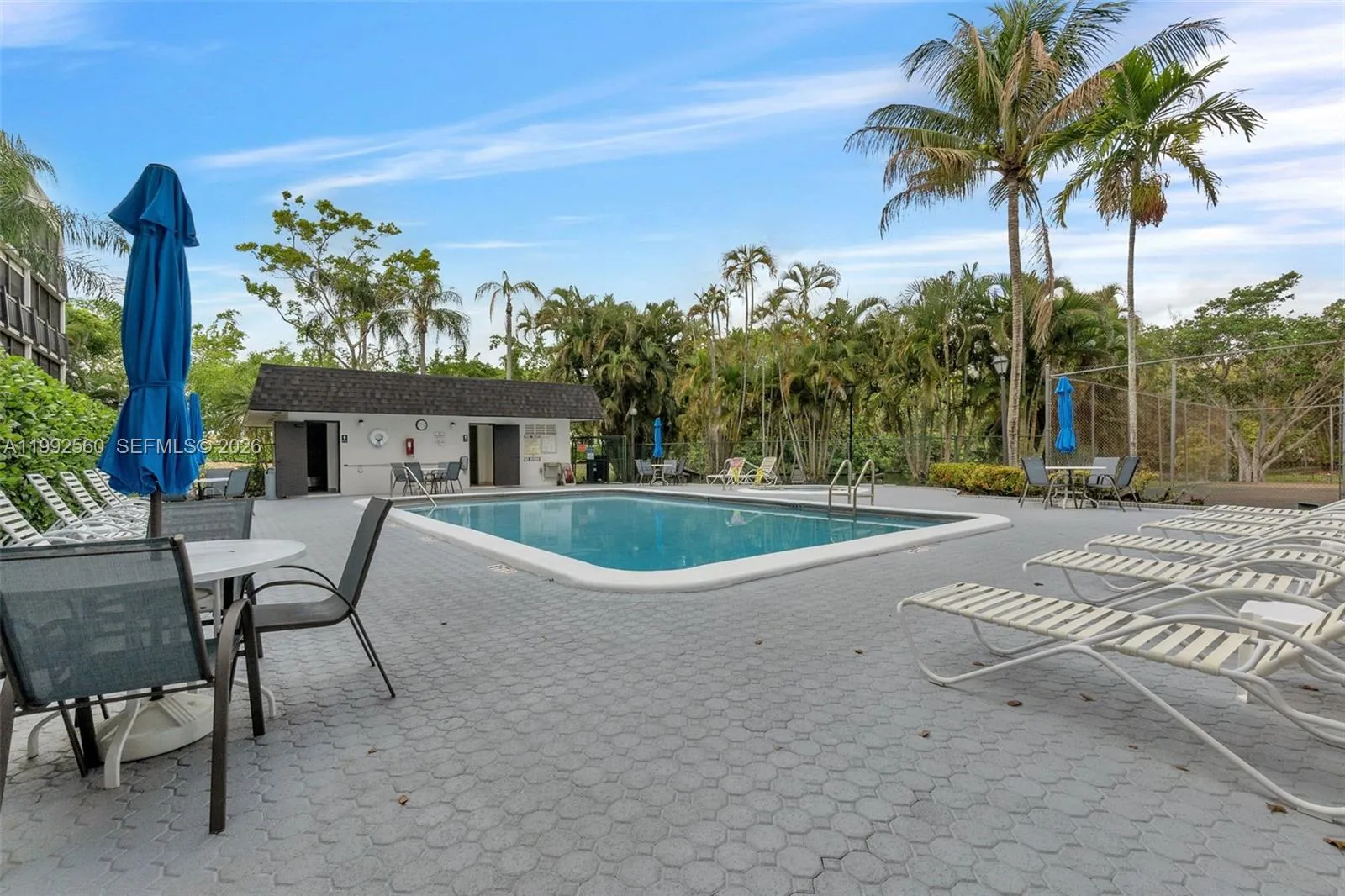 1021 Mockingbird Ln 302, Plantation, Florida 33324, Plantation, Florida 33324, 2 Bedrooms Bedrooms, ,2 BathroomsBathrooms,Residential,For Sale,1021 Mockingbird Ln 302, Plantation, Florida 33324,A11992560