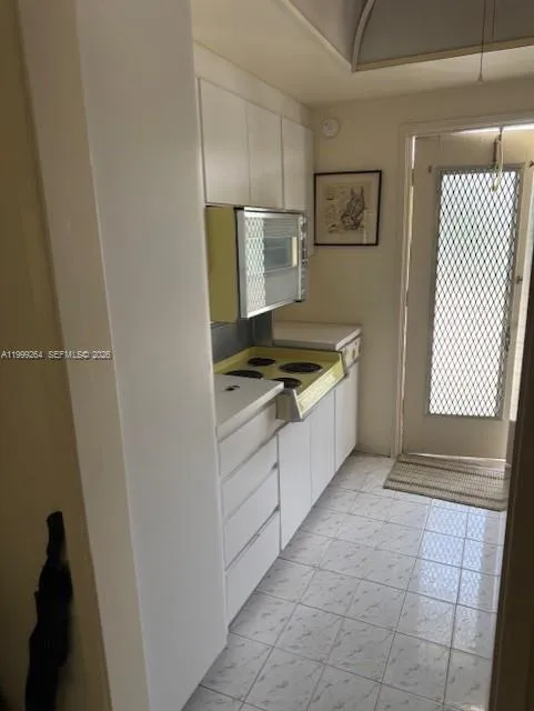 450 Golden Isles Dr 2g, Hallandale Beach, Florida, Hallandale Beach, Florida 33009, 1 Bedroom Bedrooms, ,1 BathroomBathrooms,Residential,For Sale,450 Golden Isles Dr 2g, Hallandale Beach, Florida ,A11999264