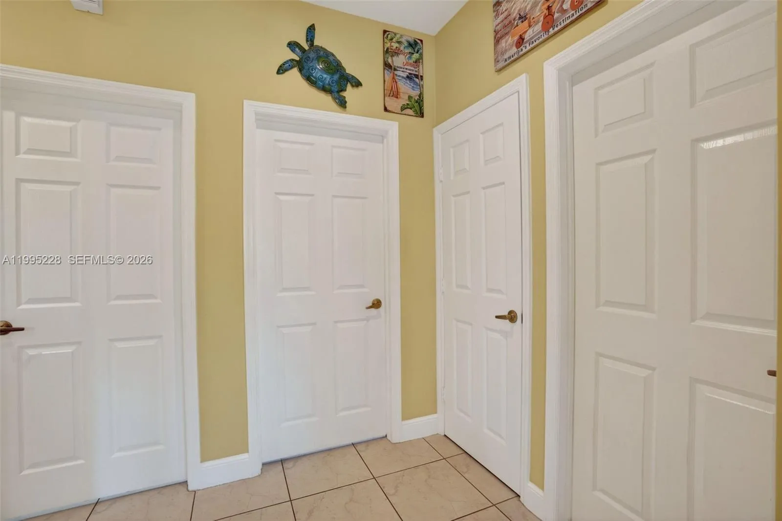 6462 Sw 93rd Pl, Miami, Florida 33173, Miami, Florida 33173, 4 Bedrooms Bedrooms, ,3 BathroomsBathrooms,Residential,For Sale,6462 Sw 93rd Pl, Miami, Florida 33173,A11995228