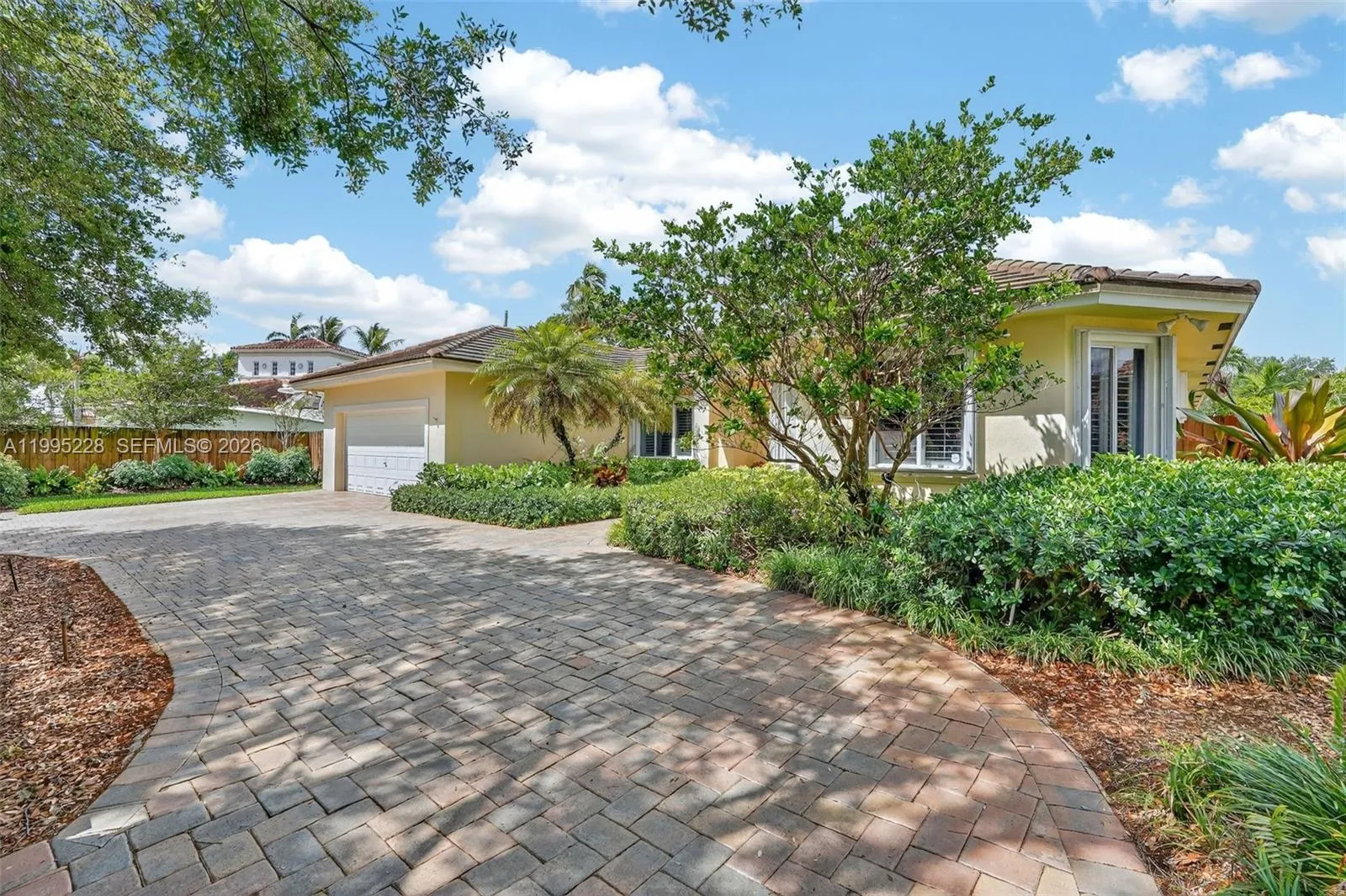 6462 Sw 93rd Pl, Miami, Florida 33173, Miami, Florida 33173, 4 Bedrooms Bedrooms, ,3 BathroomsBathrooms,Residential,For Sale,6462 Sw 93rd Pl, Miami, Florida 33173,A11995228