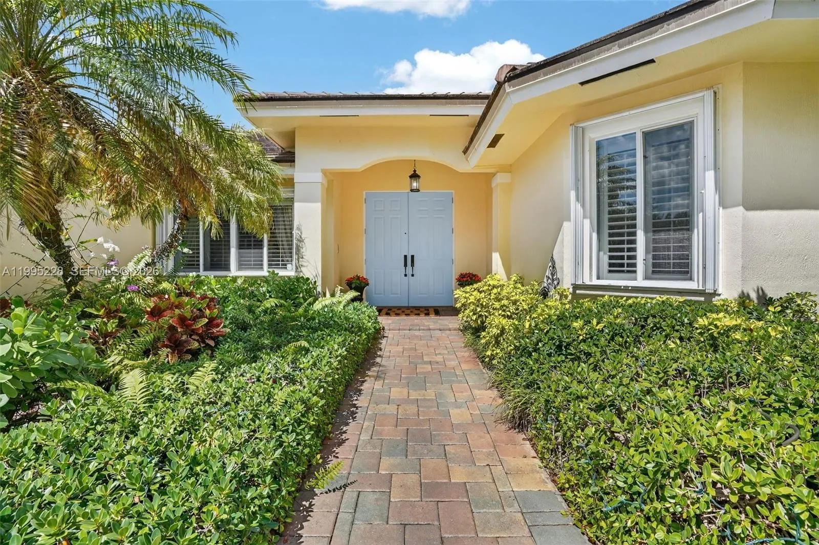 6462 Sw 93rd Pl, Miami, Florida 33173, Miami, Florida 33173, 4 Bedrooms Bedrooms, ,3 BathroomsBathrooms,Residential,For Sale,6462 Sw 93rd Pl, Miami, Florida 33173,A11995228 6462 Sw 93rd Pl, Miami, Florida 33173, Miami, Florida 33173, 4 Bedrooms Bedrooms, ,3 BathroomsBathrooms,Residential,For Sale,6462 Sw 93rd Pl, Miami, Florida 33173,A11995228