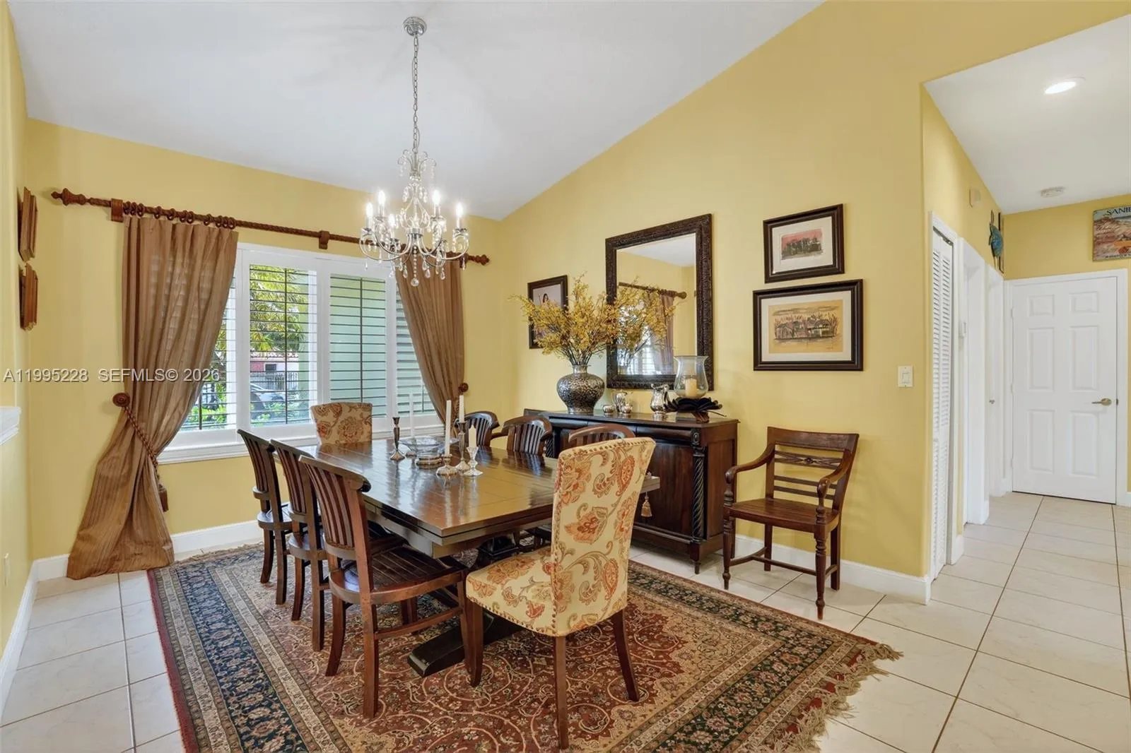 6462 Sw 93rd Pl, Miami, Florida 33173, Miami, Florida 33173, 4 Bedrooms Bedrooms, ,3 BathroomsBathrooms,Residential,For Sale,6462 Sw 93rd Pl, Miami, Florida 33173,A11995228