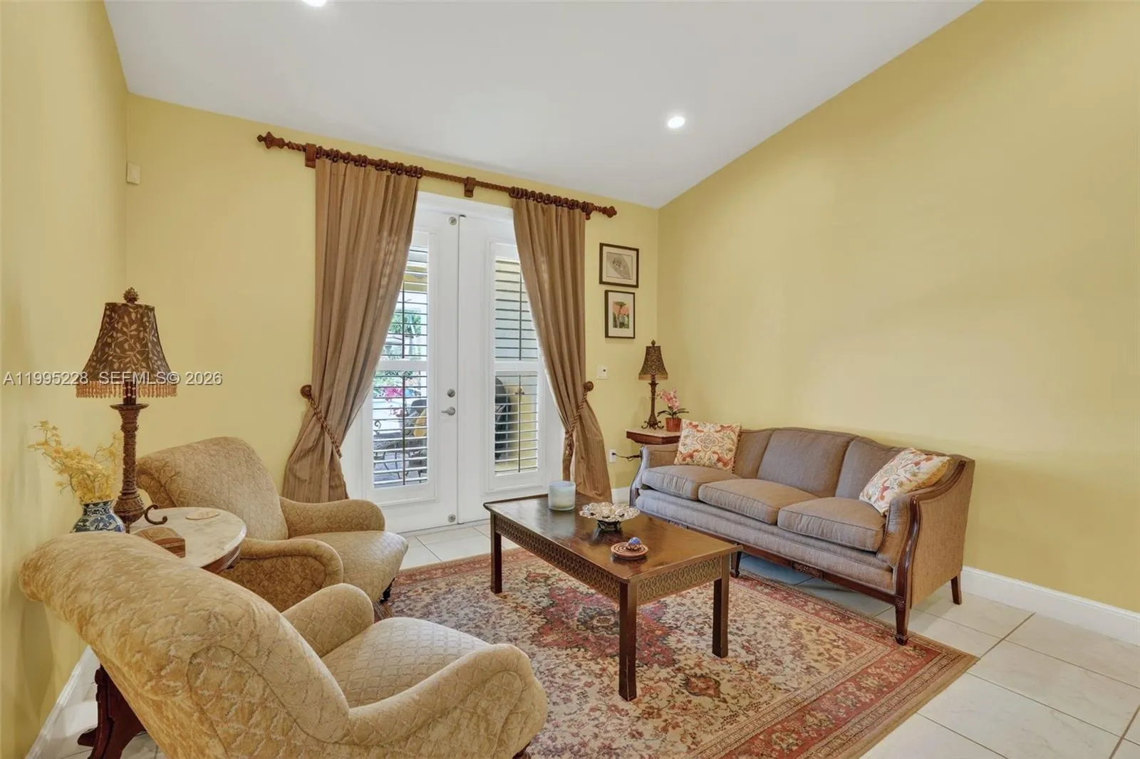 6462 Sw 93rd Pl, Miami, Florida 33173, Miami, Florida 33173, 4 Bedrooms Bedrooms, ,3 BathroomsBathrooms,Residential,For Sale,6462 Sw 93rd Pl, Miami, Florida 33173,A11995228