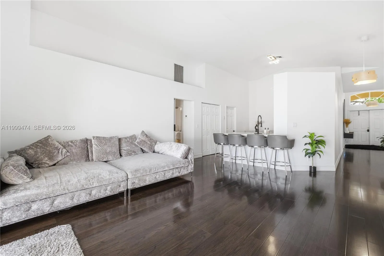18427 Nw 9th Ct, Pembroke Pines, Florida 33029, Pembroke Pines, Florida 33029, 4 Bedrooms Bedrooms, ,2 BathroomsBathrooms,Residential,For Sale,18427 Nw 9th Ct, Pembroke Pines, Florida 33029,A11999474