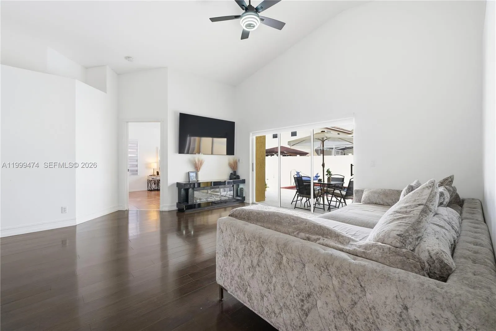 18427 Nw 9th Ct, Pembroke Pines, Florida 33029, Pembroke Pines, Florida 33029, 4 Bedrooms Bedrooms, ,2 BathroomsBathrooms,Residential,For Sale,18427 Nw 9th Ct, Pembroke Pines, Florida 33029,A11999474