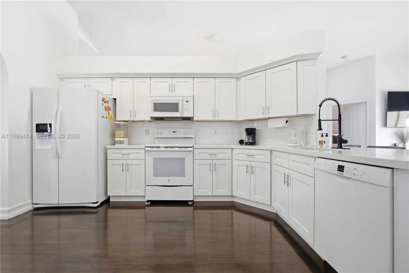 18427 Nw 9th Ct, Pembroke Pines, Florida 33029, Pembroke Pines, Florida 33029, 4 Bedrooms Bedrooms, ,2 BathroomsBathrooms,Residential,For Sale,18427 Nw 9th Ct, Pembroke Pines, Florida 33029,A11999474