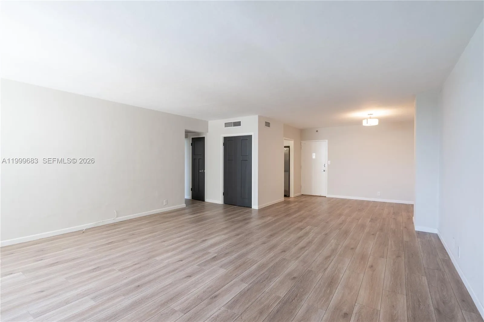 1200 West Ave 531, Miami Beach, Florida 33139, Miami Beach, Florida 33139, 1 Bedroom Bedrooms, ,1 BathroomBathrooms,Residential Lease,For Rent,1200 West Ave 531, Miami Beach, Florida 33139,A11999683