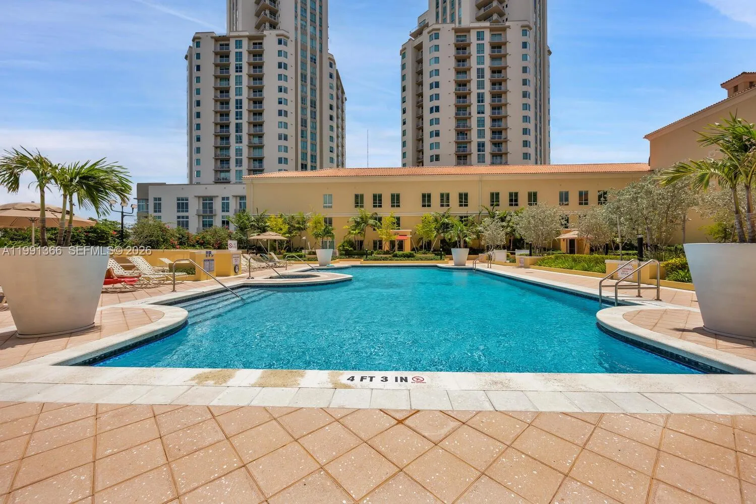 7350 Sw 89th St 1511s, Miami, Florida 33156, Miami, Florida 33156, 2 Bedrooms Bedrooms, ,2 BathroomsBathrooms,Residential,For Sale,7350 Sw 89th St 1511s, Miami, Florida 33156,A11991366