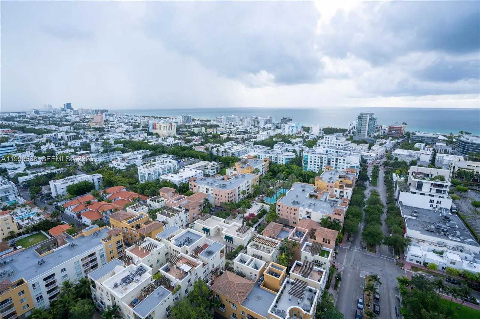 90 Alton Rd 2807, Miami Beach, Florida 33139, Miami Beach, Florida 33139, 1 Bedroom Bedrooms, ,1 BathroomBathrooms,Residential Lease,For Rent,90 Alton Rd 2807, Miami Beach, Florida 33139,A11999688