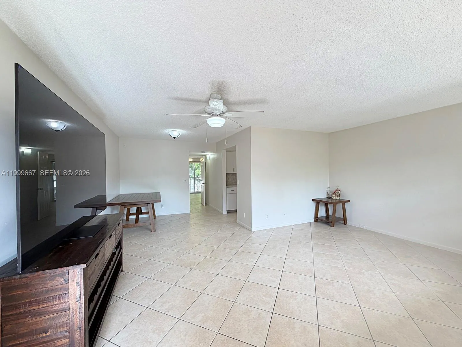13300 Sw 1st St 302o, Pembroke Pines, Florida 3302, Pembroke Pines, Florida 33027, 1 Bedroom Bedrooms, ,1 BathroomBathrooms,Residential Lease,For Rent,13300 Sw 1st St 302o, Pembroke Pines, Florida 3302,A11999667