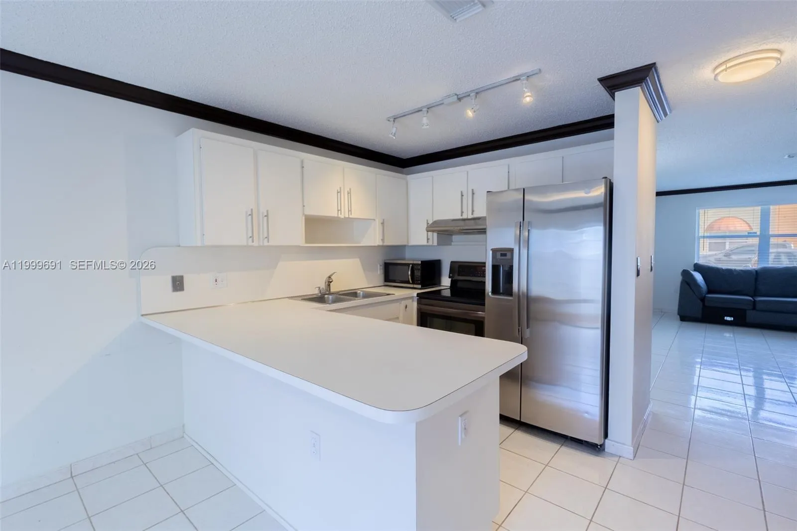 13874 Sw 64th St, Miami, Florida 33183, Miami, Florida 33183, 3 Bedrooms Bedrooms, ,2 BathroomsBathrooms,Residential Lease,For Rent,13874 Sw 64th St, Miami, Florida 33183,A11999691
