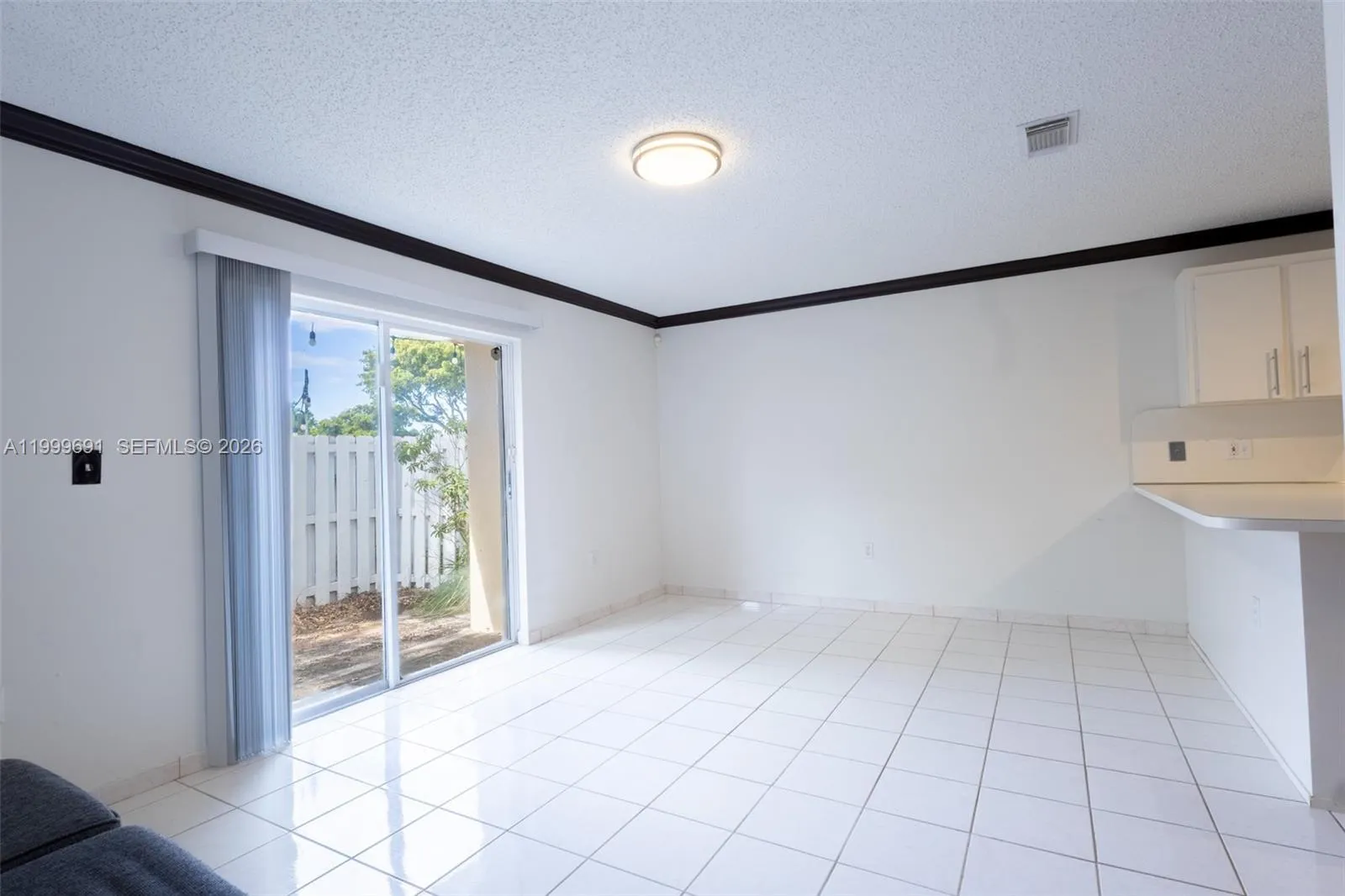 13874 Sw 64th St, Miami, Florida 33183, Miami, Florida 33183, 3 Bedrooms Bedrooms, ,2 BathroomsBathrooms,Residential Lease,For Rent,13874 Sw 64th St, Miami, Florida 33183,A11999691