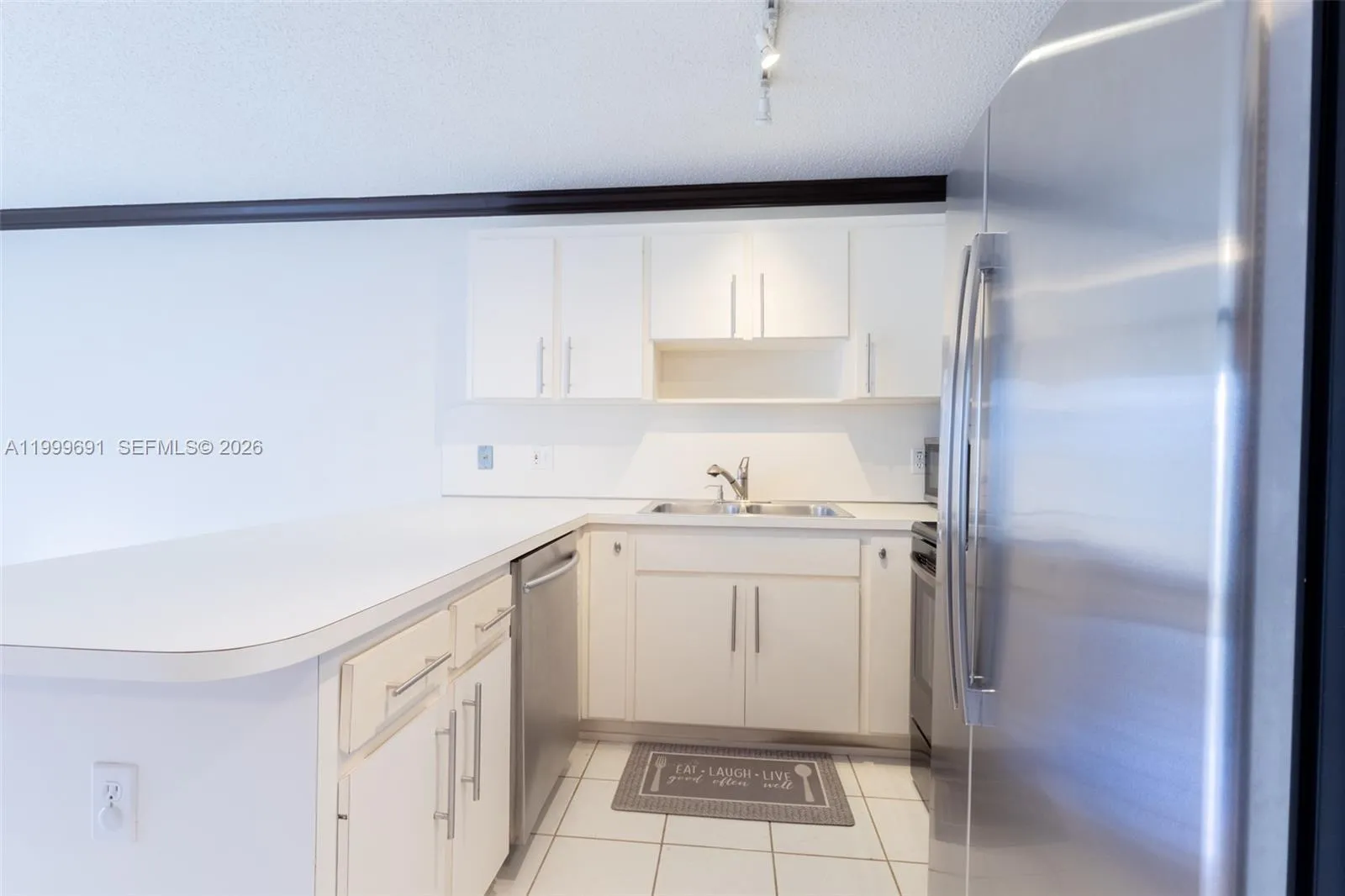 13874 Sw 64th St, Miami, Florida 33183, Miami, Florida 33183, 3 Bedrooms Bedrooms, ,2 BathroomsBathrooms,Residential Lease,For Rent,13874 Sw 64th St, Miami, Florida 33183,A11999691