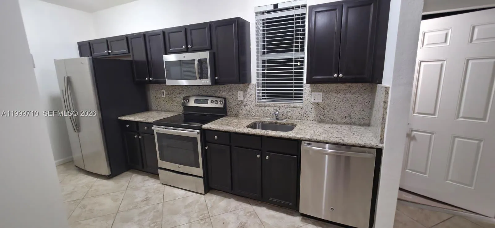 9160 Sw 171st Ct Studio, Miami, Florida 33196, Miami, Florida 33196, 4 Bedrooms Bedrooms, ,4 BathroomsBathrooms,Residential Lease,For Rent,9160 Sw 171st Ct Studio, Miami, Florida 33196,A11999710