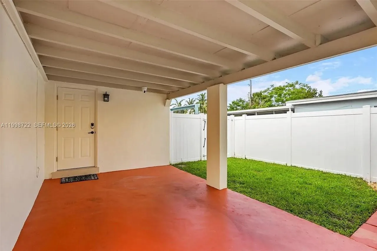 Pompano Beach, Florida 33060, 3 Bedrooms Bedrooms, ,2 BathroomsBathrooms,Residential Lease,For Rent,A11998722