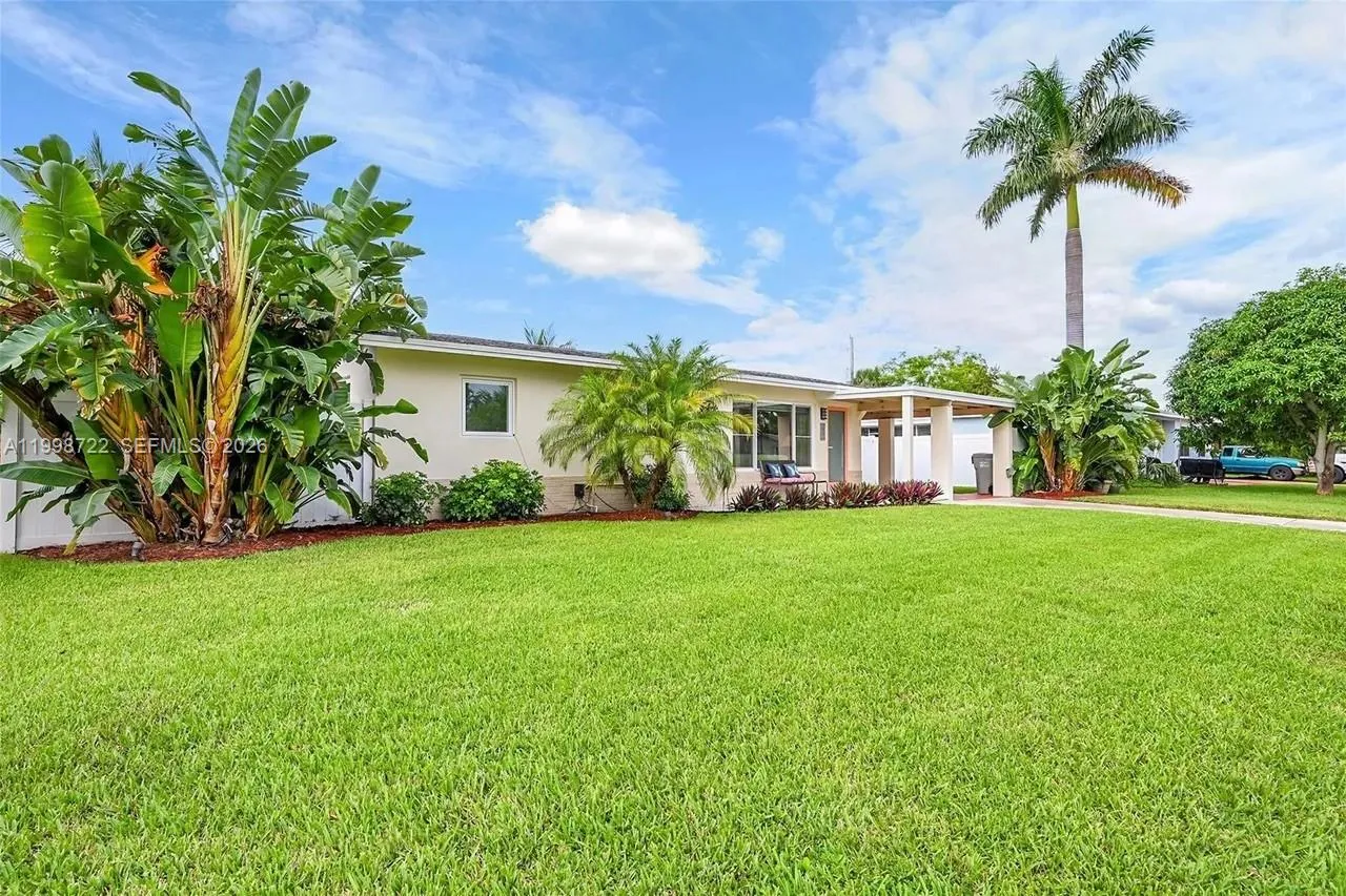 Pompano Beach, Florida 33060, 3 Bedrooms Bedrooms, ,2 BathroomsBathrooms,Residential Lease,For Rent,A11998722