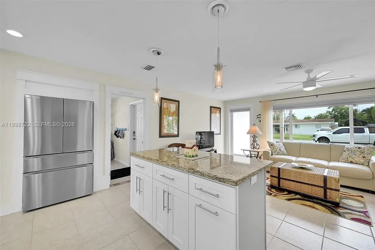 Pompano Beach, Florida 33060, 3 Bedrooms Bedrooms, ,2 BathroomsBathrooms,Residential Lease,For Rent,A11998722