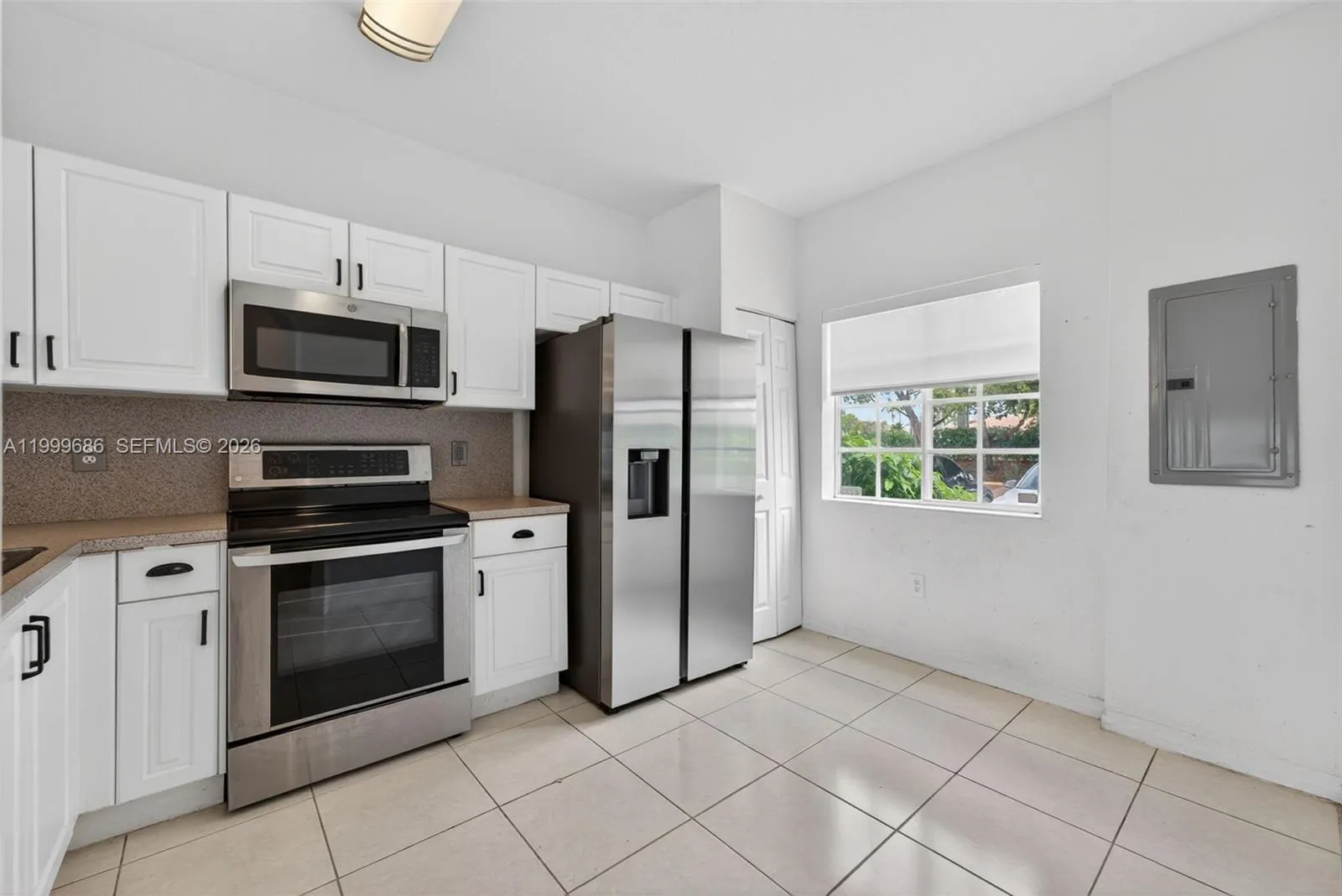 7802 Catalina Cir, Tamarac, Florida 33321, Tamarac, Florida 33321, 2 Bedrooms Bedrooms, ,2 BathroomsBathrooms,Residential,For Sale,7802 Catalina Cir, Tamarac, Florida 33321,A11999686
