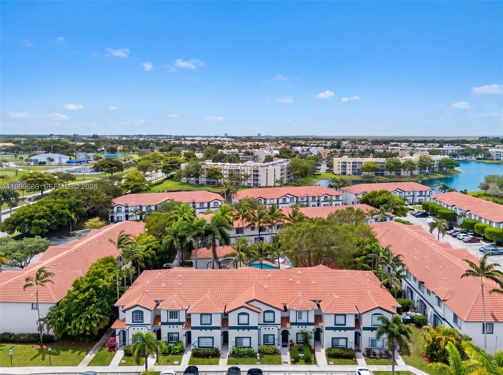 7802 Catalina Cir, Tamarac, Florida 33321, Tamarac, Florida 33321, 2 Bedrooms Bedrooms, ,2 BathroomsBathrooms,Residential,For Sale,7802 Catalina Cir, Tamarac, Florida 33321,A11999686