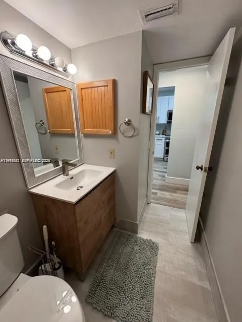 4183 Sw 87th Ter, Davie, Florida 33328, Davie, Florida 33328, 2 Bedrooms Bedrooms, ,2 BathroomsBathrooms,Residential Lease,For Rent,4183 Sw 87th Ter, Davie, Florida 33328,A11994544
