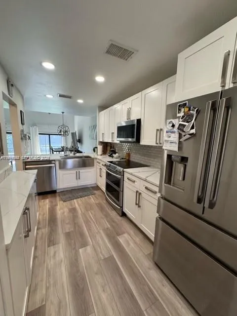 4183 Sw 87th Ter, Davie, Florida 33328, Davie, Florida 33328, 2 Bedrooms Bedrooms, ,2 BathroomsBathrooms,Residential Lease,For Rent,4183 Sw 87th Ter, Davie, Florida 33328,A11994544