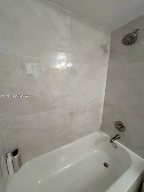 4183 Sw 87th Ter, Davie, Florida 33328, Davie, Florida 33328, 2 Bedrooms Bedrooms, ,2 BathroomsBathrooms,Residential Lease,For Rent,4183 Sw 87th Ter, Davie, Florida 33328,A11994544