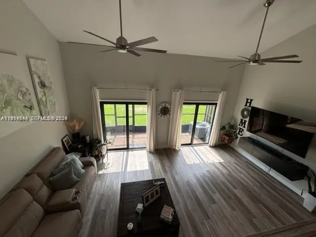 4183 Sw 87th Ter, Davie, Florida 33328, Davie, Florida 33328, 2 Bedrooms Bedrooms, ,2 BathroomsBathrooms,Residential Lease,For Rent,4183 Sw 87th Ter, Davie, Florida 33328,A11994544