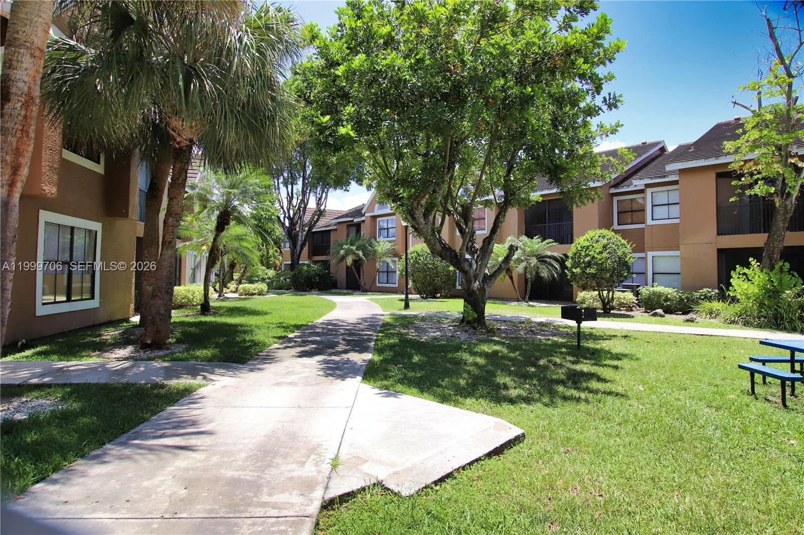 10681 Sw 156th Pl 402, Miami, Florida 33196, Miami, Florida 33196, 1 Bedroom Bedrooms, ,1 BathroomBathrooms,Residential Lease,For Rent,10681 Sw 156th Pl 402, Miami, Florida 33196,A11999706