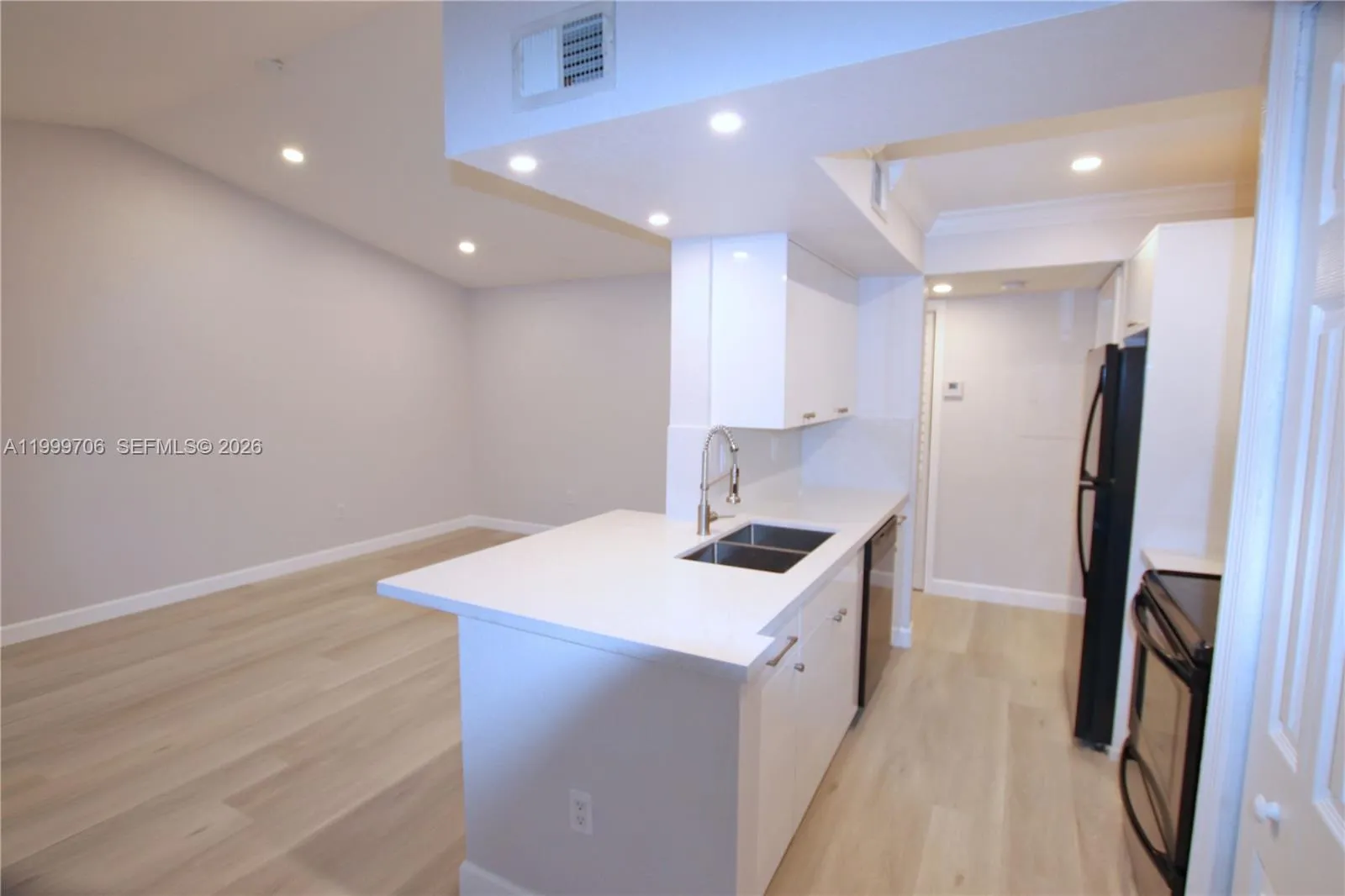 10681 Sw 156th Pl 402, Miami, Florida 33196, Miami, Florida 33196, 1 Bedroom Bedrooms, ,1 BathroomBathrooms,Residential Lease,For Rent,10681 Sw 156th Pl 402, Miami, Florida 33196,A11999706