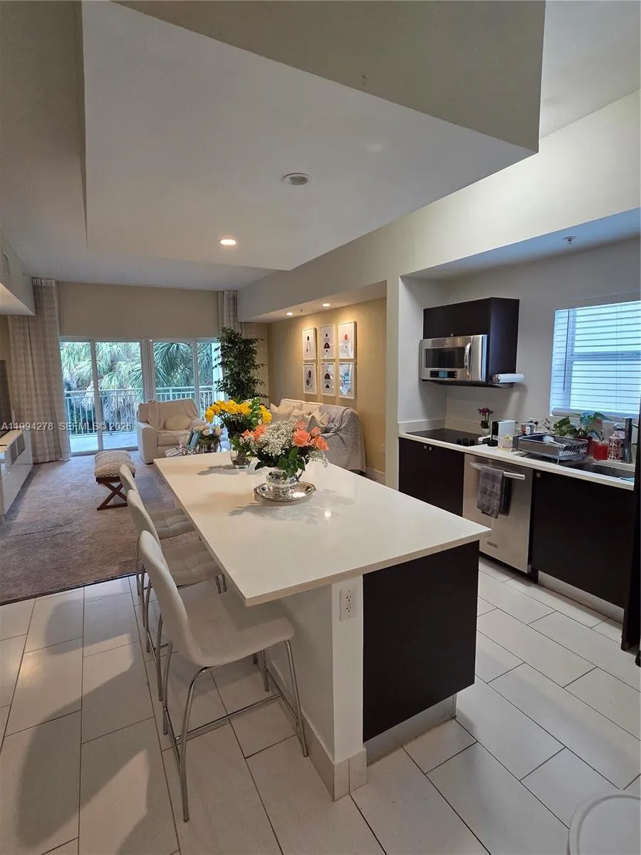 5300 Nw 87th Ave 416, Doral, Florida 33178, Doral, Florida 33178, 1 Bedroom Bedrooms, ,2 BathroomsBathrooms,Residential,For Sale,5300 Nw 87th Ave 416, Doral, Florida 33178,A11994278